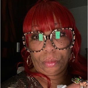 Meet your Posher, Terri